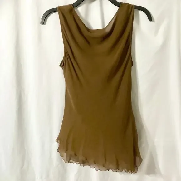Newport News Women's Size 12 100% Silk Vintage Brown Top - Picture 3 of 9
